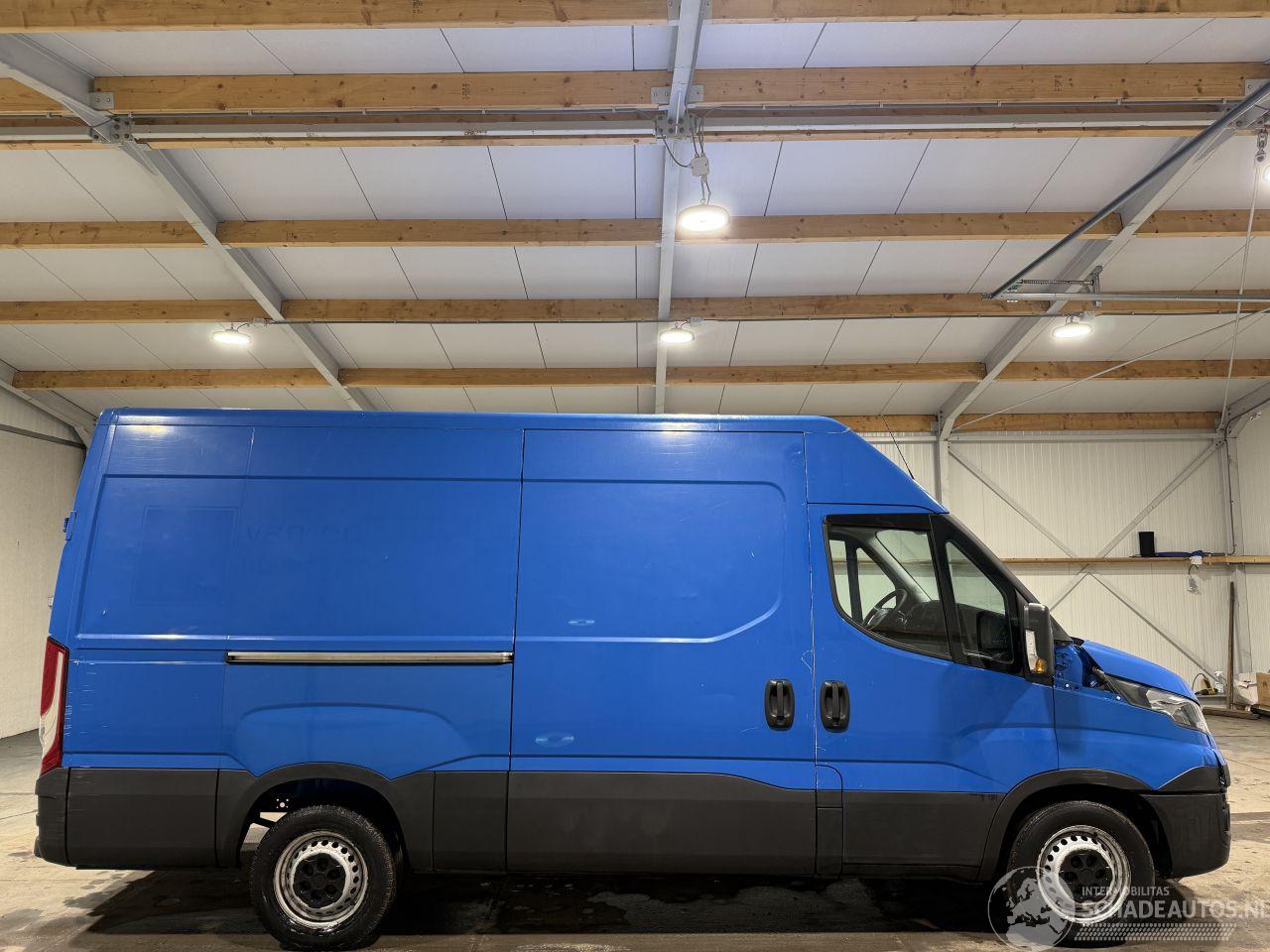 Iveco Daily 35s13V 2.3D 93kW Trekhaak H3L