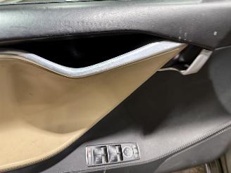 Tesla Model S 85D 311kW Pano Base picture 17