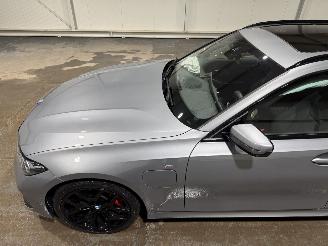 BMW 3-serie 330e 135kW Automaat Pano picture 17