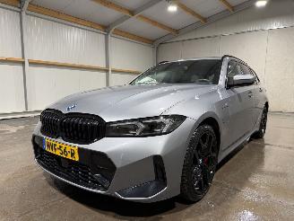 BMW 3-serie 330e 135kW Automaat Pano picture 24