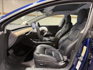 Tesla Model 3 60kWh Standard 175kW RWD Plus picture 28