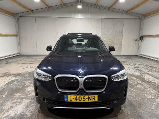 BMW iX3 80kWh 210kW High Executive Pano picture 4