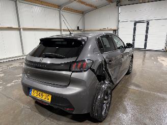 Peugeot 208 1.2PureTech 74kW Clima Camera Allure Pack picture 6