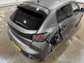 Peugeot 208 1.2PureTech 74kW Clima Camera Allure Pack picture 25