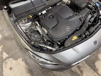 Mercedes Cla-klasse 180 90kW Automaat Pano Ambition picture 26