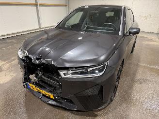 BMW iX 112kWh 385kW  xDrive50 High Executive picture 16