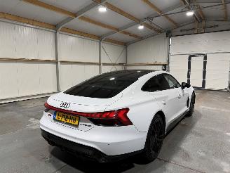 Audi E-tron GT RS 93kWh 598PK Panoramadak picture 6