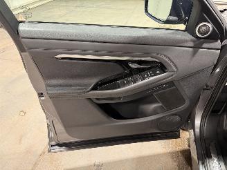 Land Rover Range Rover Evoque P200 AWD 2.0 147kW R-Dynamic SE picture 36