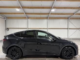 Vaurioauto  passenger cars Tesla Model Y 75kWh Longe Range AWD 258kW  Panoramadak 2023/1