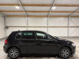  Volkswagen Golf 1.4TSI 92kW Connected Series 2016/5