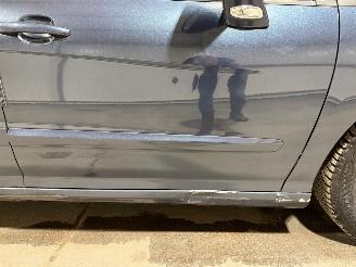 Peugeot 308 1.6VTi 88kW Clima Première picture 13