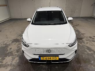 MG ZS 50kWh 130kW EV Standard Range Comfort picture 20