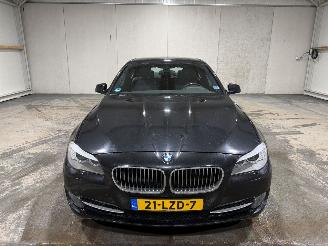 BMW 5-serie 525d 3.0D 150kW Automaat High Executive picture 4