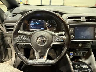 Nissan Leaf 40kWh 110kW Tekna picture 33