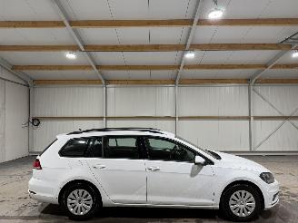 krockskadad bil auto Volkswagen Golf 1.6TDI 85kW Automaat Trendline 2018/3