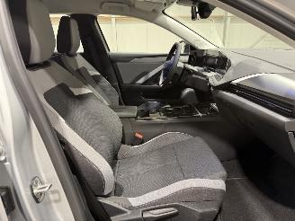 Opel Astra 54kWh 115kW Electric Edition picture 38