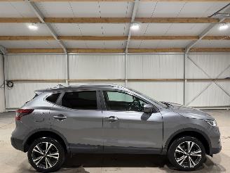 skadebil auto Nissan Qashqai 1.2 85kW Tekna 360° camera 2017/8