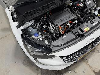 Peugeot e-208 50kWH 100kW Active picture 25
