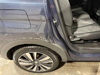 Peugeot 5008 1.2PT 96kW Automaat Allure 7Persoons picture 20