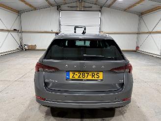 Skoda Octavia 1.4TSI ivPHEV 110kW Automaat Edition picture 7