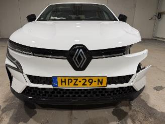 Renault Mégane E-Tech 60kWh 160kW Comfort Range Techno picture 23