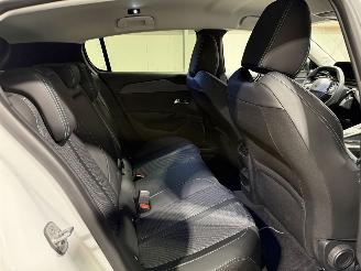 Peugeot e-308 54kWh 115kW Allure EV picture 38