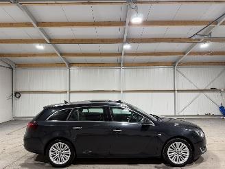 Schadeauto Opel Insignia 2.0Bi-turbo 143kW Panoramadak  Cosmo 2015/6