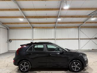 skadebil auto Kia Niro 1.6GDI 77kW Hybrid Automaat DynamicLine 2024/3