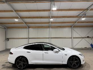  Tesla Model S 85kWh 270kW Base 2014/10