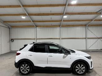 Unfallwagen Kia Stonic 1.0T-GDI 74kW MHEV DynamicPlusline 2023/8