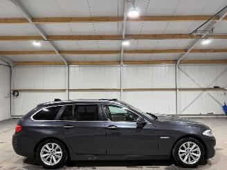 Vaurioauto  passenger cars BMW 5-serie 528i 180kW Automaat High Executive 2011/11