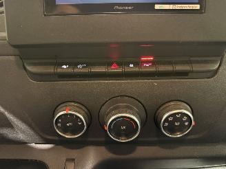 Renault Master T35 2.3dCi 110kW Automaat L2H2 Energy Comfort picture 35
