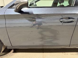 Seat Leon 1.5TSI 110kW Clima Launch Edition FR picture 15