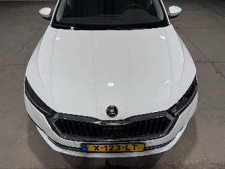 Skoda Octavia 1.0eTSI 81kW Automaat Business Edition Plus picture 17