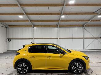 Damaged car Peugeot e-208 50kWh 100kW EV GT Pack 2022/3