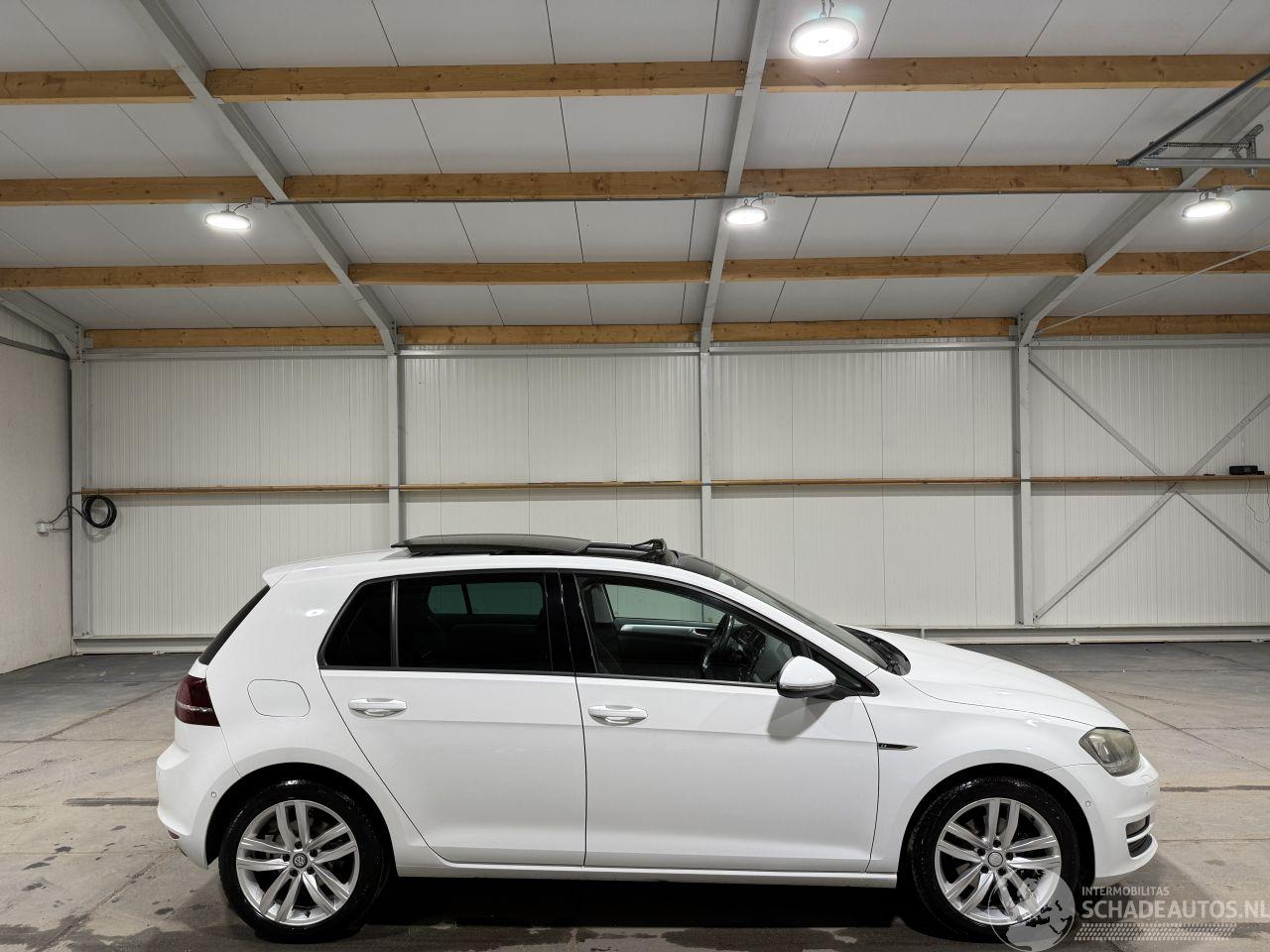 Volkswagen Golf 1.4TSI 103kW Automaat Pano ACT Highline Pano