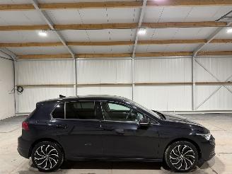 damaged passenger cars Volkswagen Golf 1.5TSI 96kW Life Business 2023/9