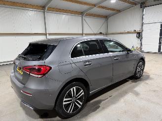 Mercedes A-klasse 250e 118kW Automaat Pano Business Solution Luxury Limited picture 5