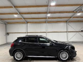 uszkodzony samochody osobowe Mercedes GLA 250 155kW Automaat Pano Ambition 2015/4