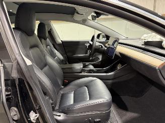 Tesla Model 3 60kWh Standard 175kW RWD Plus picture 51