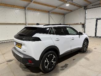Peugeot 2008 1.2Hybrid 100kW Automaat Navi Camera Allure picture 5