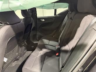 Volvo EX40 70kWh 178kW Single Motor Core picture 29