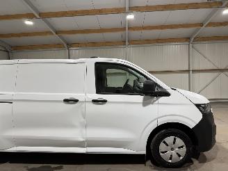 Volkswagen Transporter 2.0TDI 110kW L2H1 30Life Camera picture 18