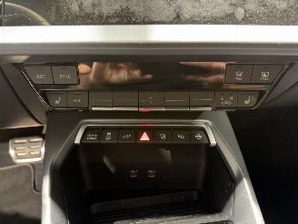 Audi A3 45TFSI E 130kW Automaat Edition S Competition Pano picture 38