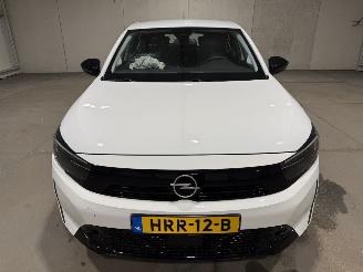 Opel Corsa-E 51kWH 115kW Long Range Edition picture 17