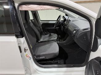 Volkswagen e-Up! 37kWh 61kW Airco E-UP! picture 29