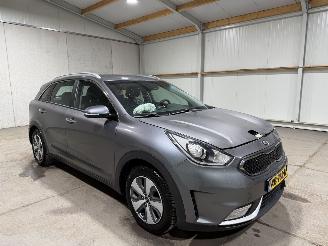 Kia Niro 1.6GDI PHEV 77kW Automaat DynamicLine picture 2