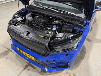 Skoda Enyaq 60kWh 132kW Sportline picture 28