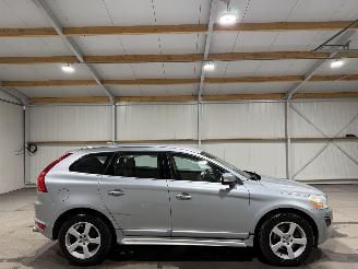 Unfallwagen Volvo Xc-60 2.0D4 120kW Automaat R-Design 2013/1