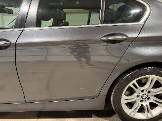 BMW 5-serie 523i 3.0 150kW Automaat Pano Leder picture 13